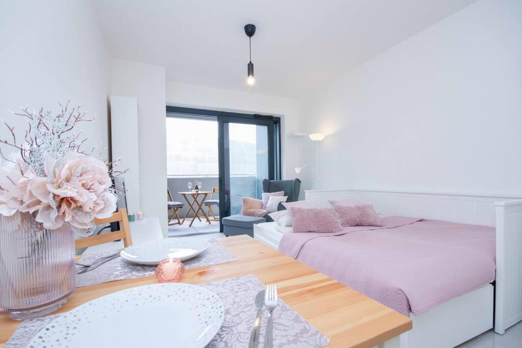 Apartment In Bratislava With Free Parking Kültér fotó